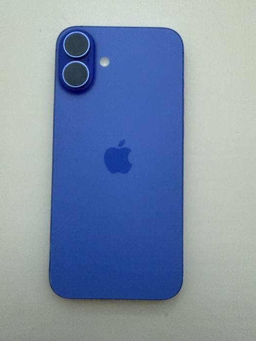 IPhone 16 Plus Ультрамарин