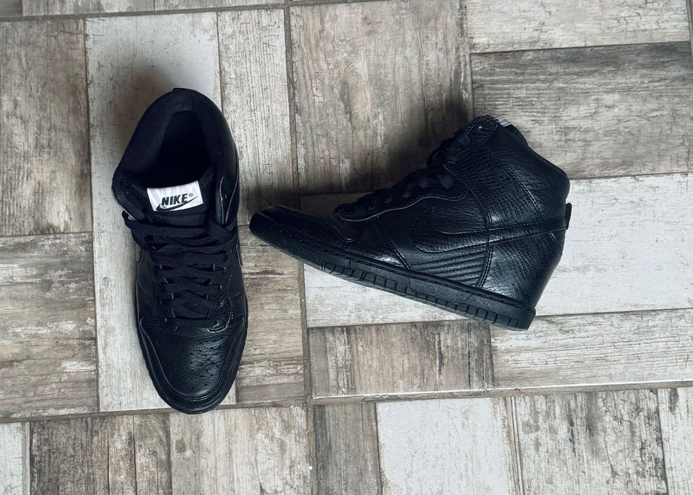 Оригинални дамски маратонки Nike