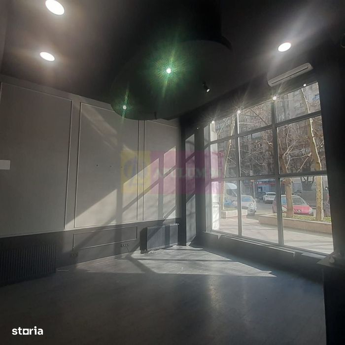 Spațiu zona Bulevardul Unirii - Zepter