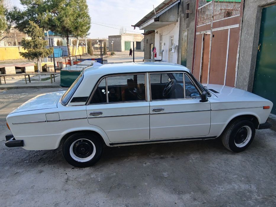 Vaz 2106 sotiladi yoki matizga barter