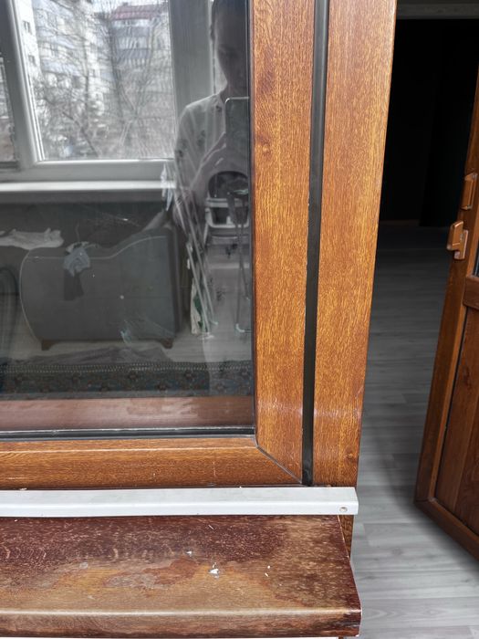 Окна и дверь  вместе