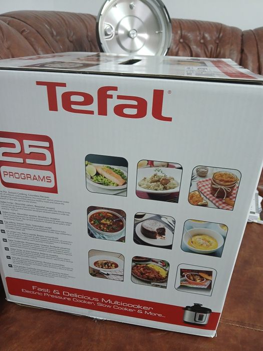 Multicooker Tefal neutilizat