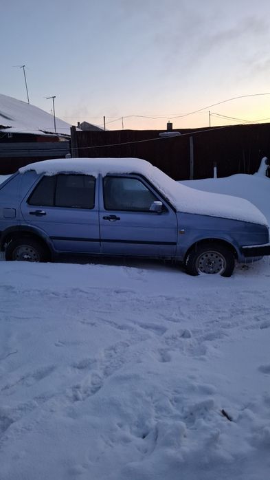 Продам гольф 2 срочно!