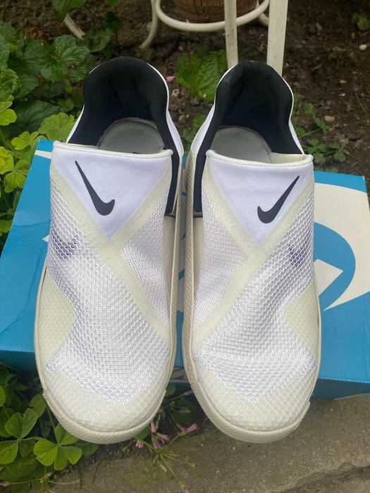 Nike бели маратонки Найк