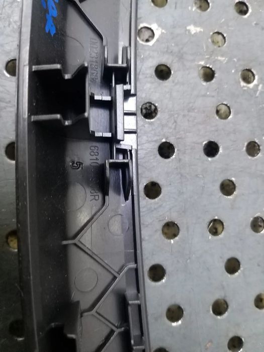 Rama display navigatie renault kadjar ha hl 681044908r