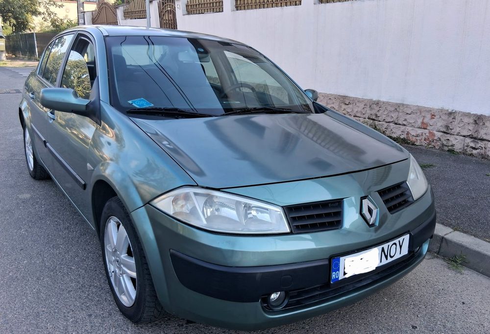 RENAULT Megane