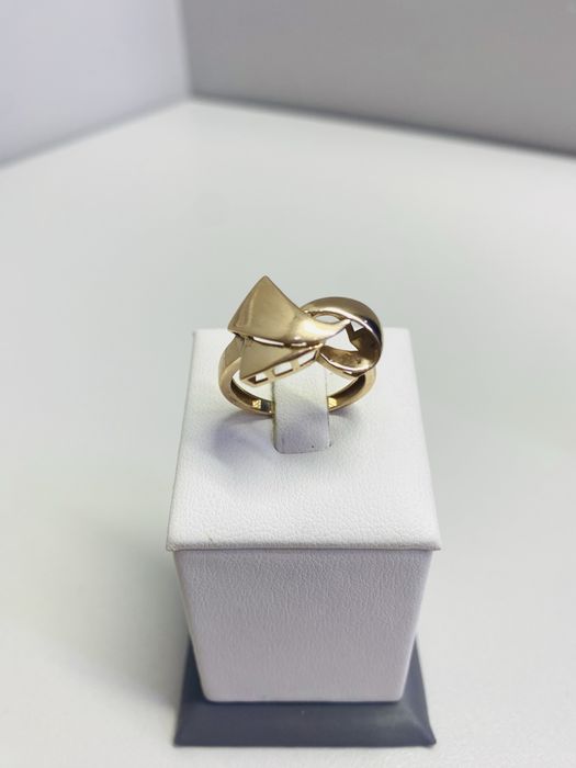 Золотое кольцо КН73512