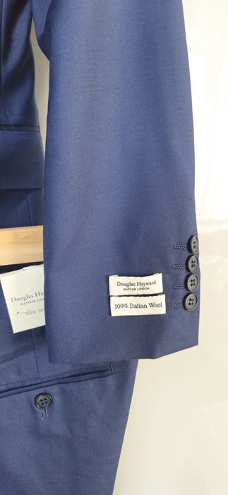 Нов костюм 100% италианска вълна Douglas Mayfar