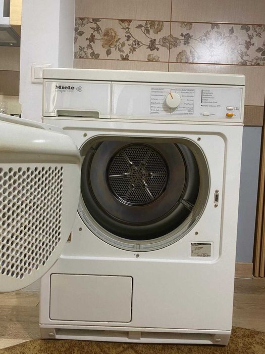 Vând mașină de uscat rufe MIELE, în stare perfect funcțională.