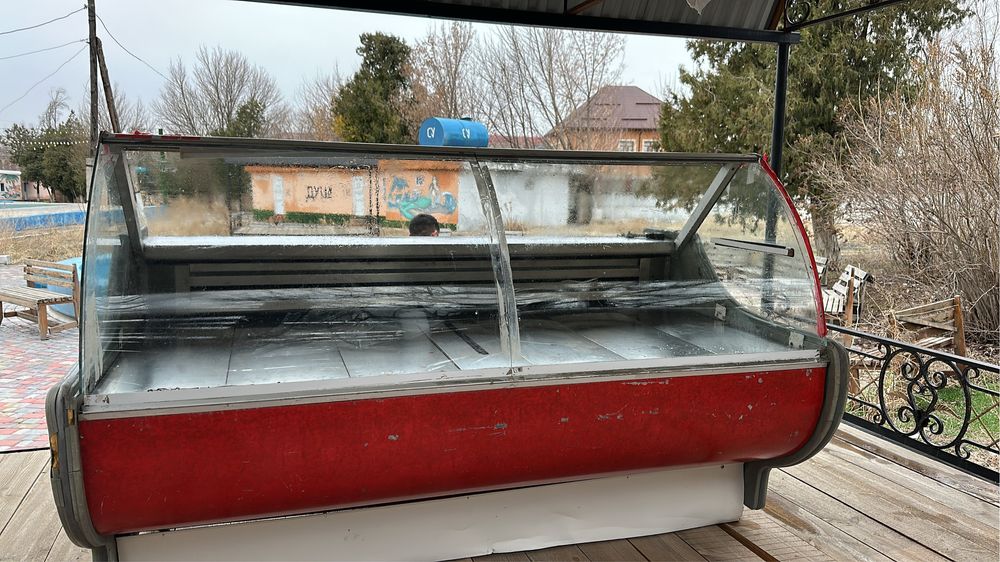 Продается холодильник