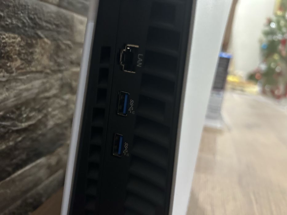 Play Station 5/PS5 Slim Disc Edition 1TB със 2 години гаранция