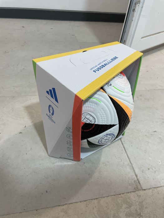 Оригинални топки Адидас Euro 2024