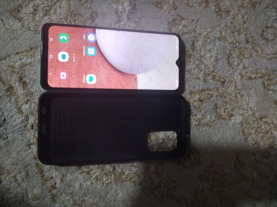 Продам Самсунг А 13  в отличном тех состоянии