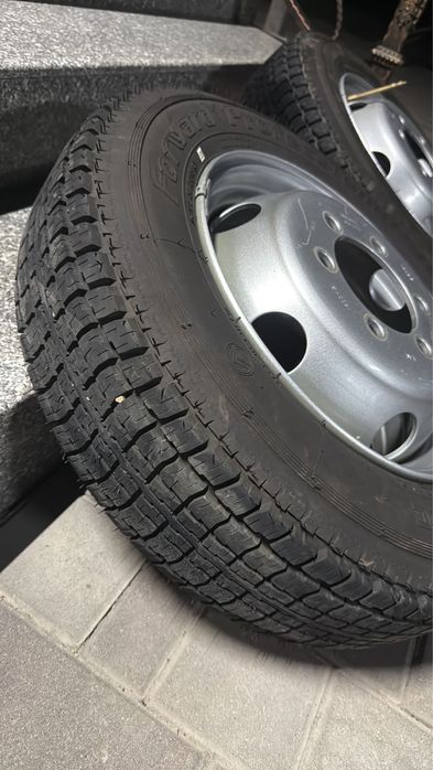 Продам шини и диски