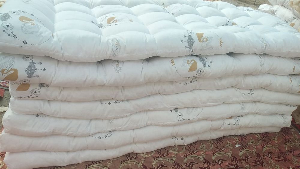 хар хил матраслар