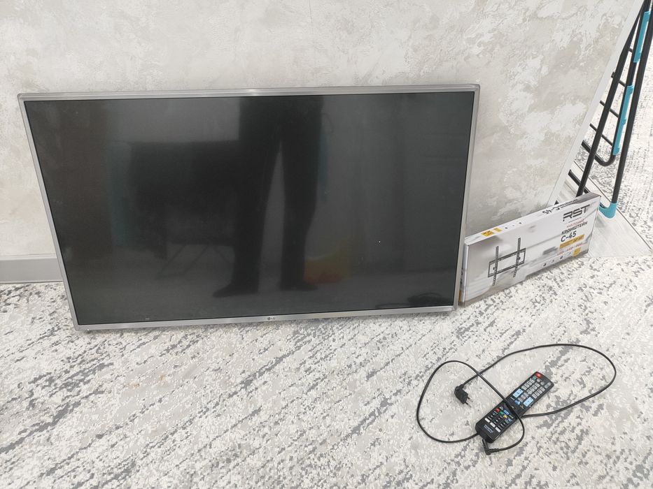 Сатылады телевизор.