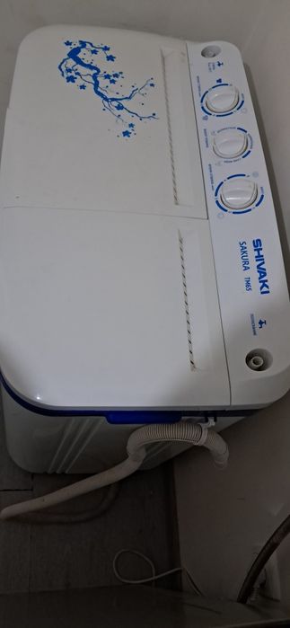 Polavtomat kir yuvish mashinasi