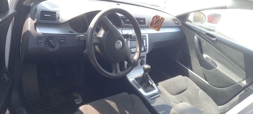 VW Passat B6 1.9 TDI на части