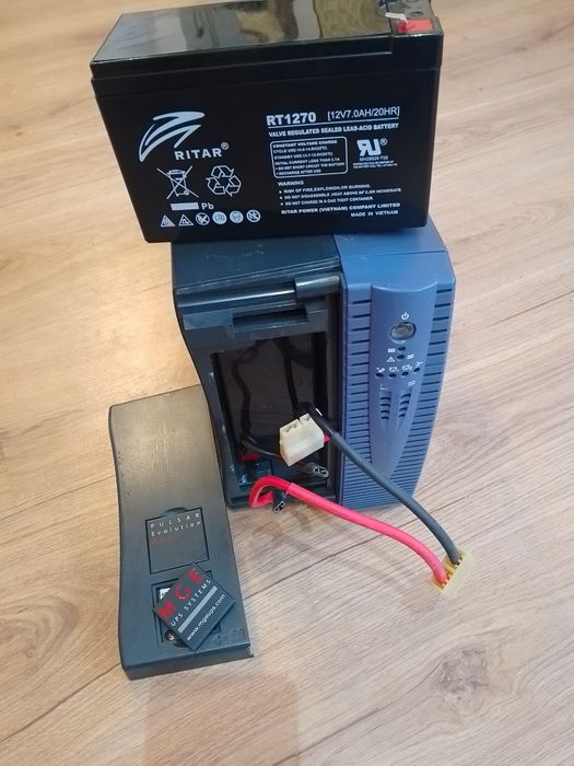UPS MGE Pulsar Evolution 800va чиста синусоида