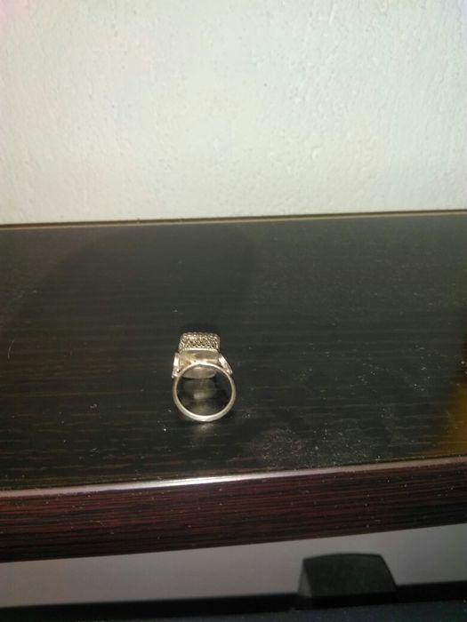 Продавам сребърен филигранен етнографски пръстен с гранулация