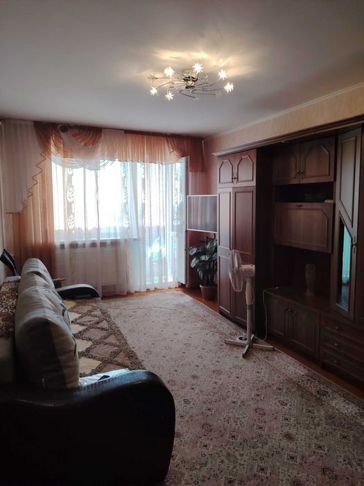 Продам 3- комнатную квартиру