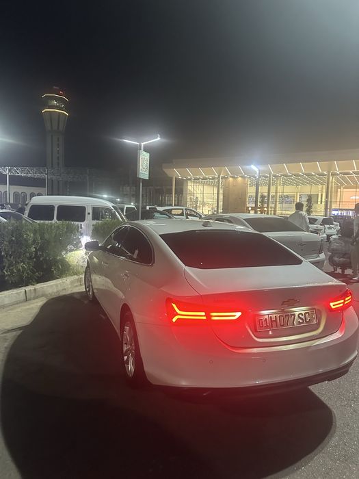 Malibu 2.4 atmosferni ideal 55.000 yurgan kraska toza tayor moshina