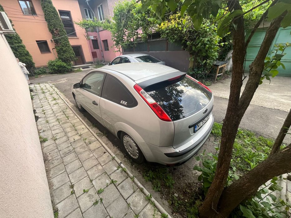 Vand Ford Focus 1.4 benzina