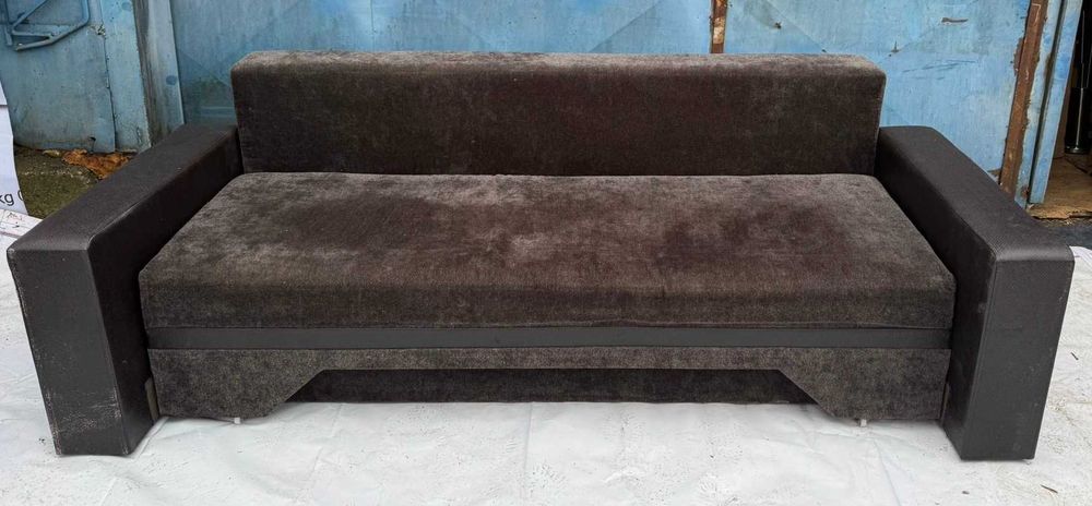 Canapea Extensibila cu Lada; Pat cu Saltea 190x140 cm