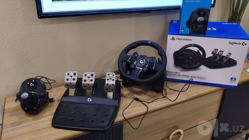 Logitech G923 новый