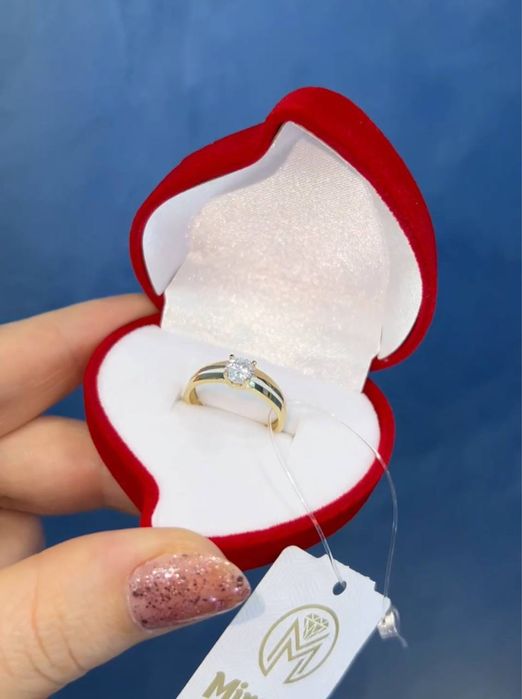 Золотое нежное обручальное кольцо. Золото 585. Есть доставка.