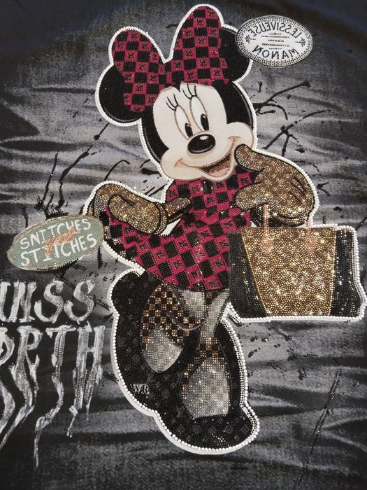 Продам женскую футболку