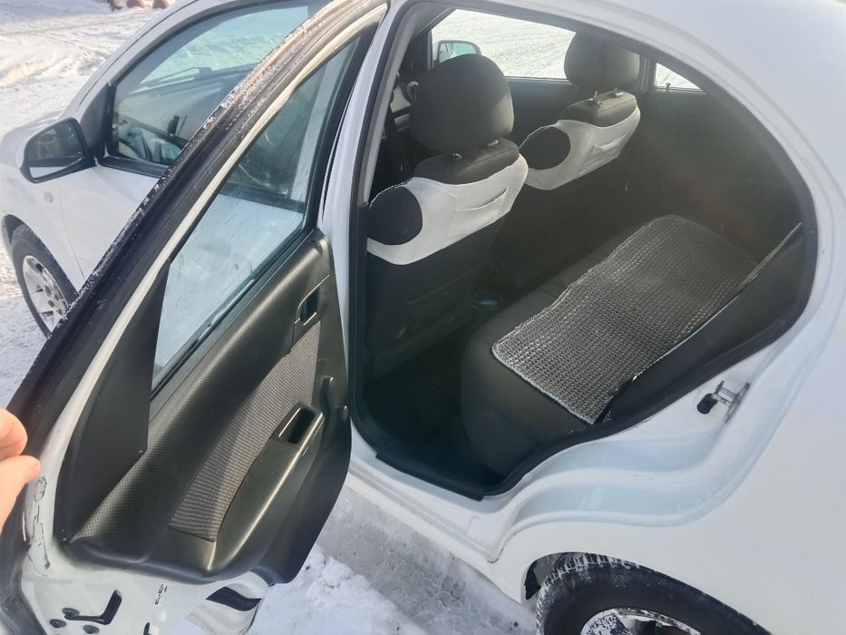 Шевроле Авео 2011 года