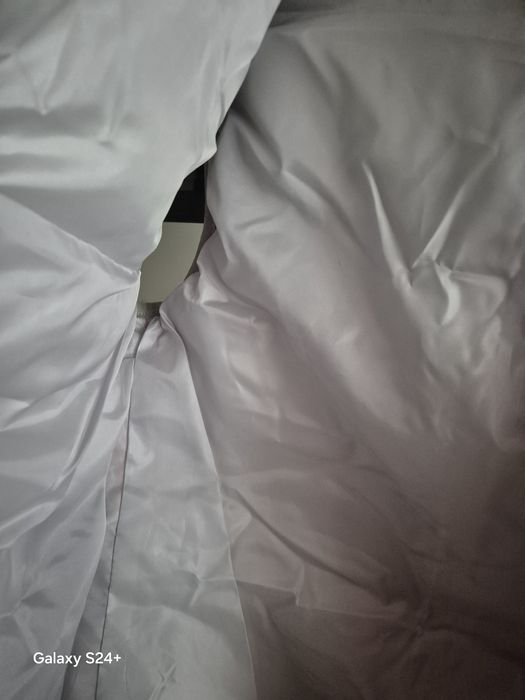 Vestă nouă cu glugă