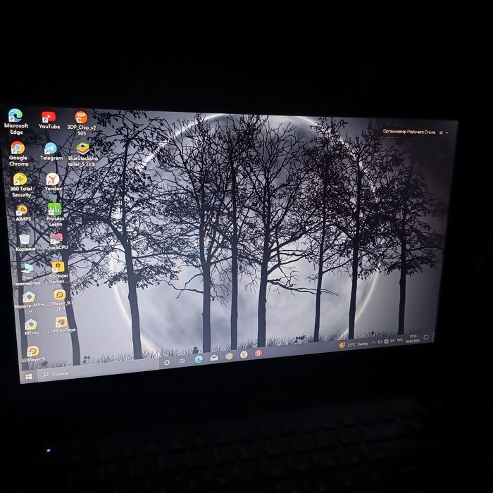 Продам ноутбук цена 40к