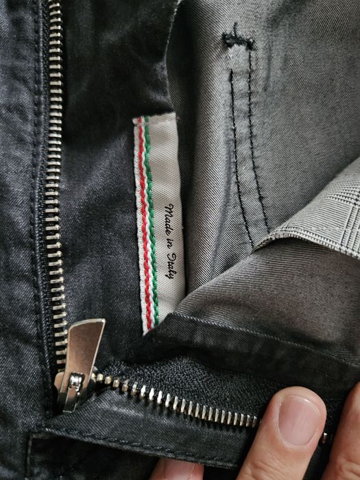 Продам оригинальные джинсы Brioni