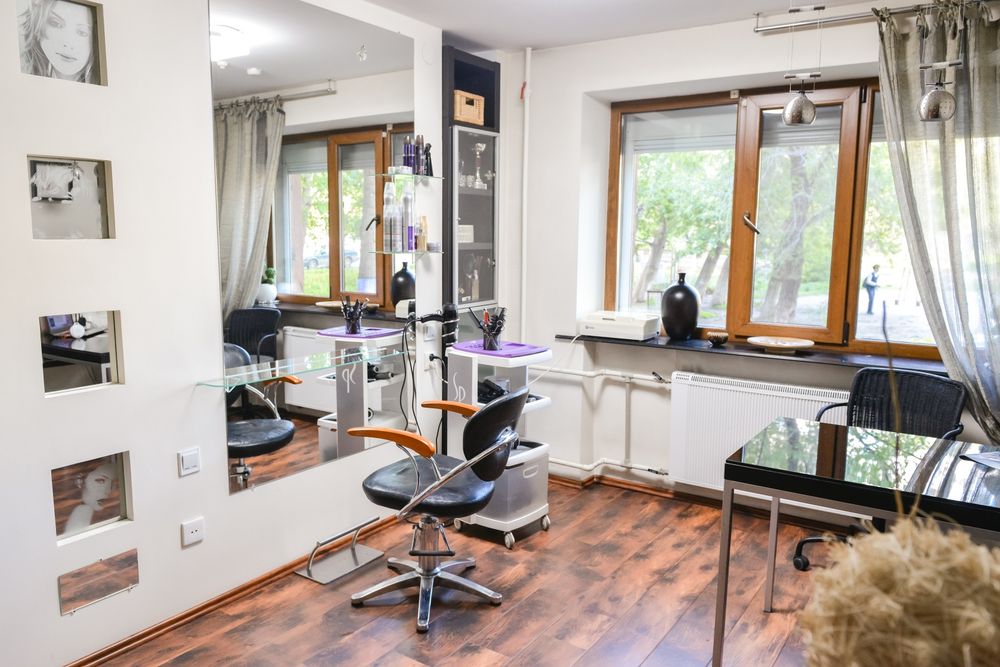 Продаётся салон красоты