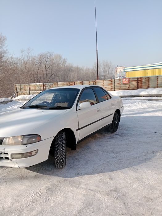 Продам машину Toyota