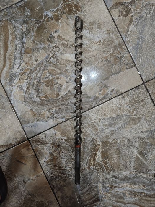 Burghiu hilti 30 mm
