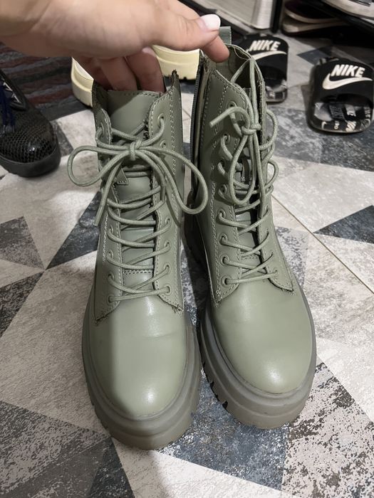 Ботинки stradivarius