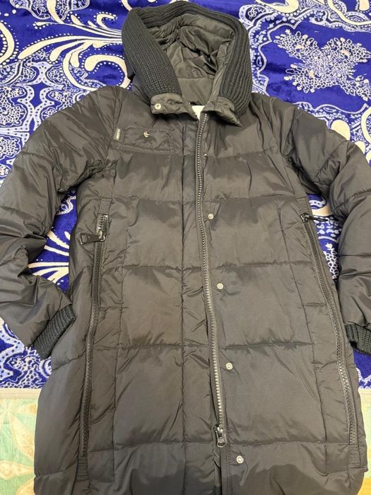 Продам куртку для девочки