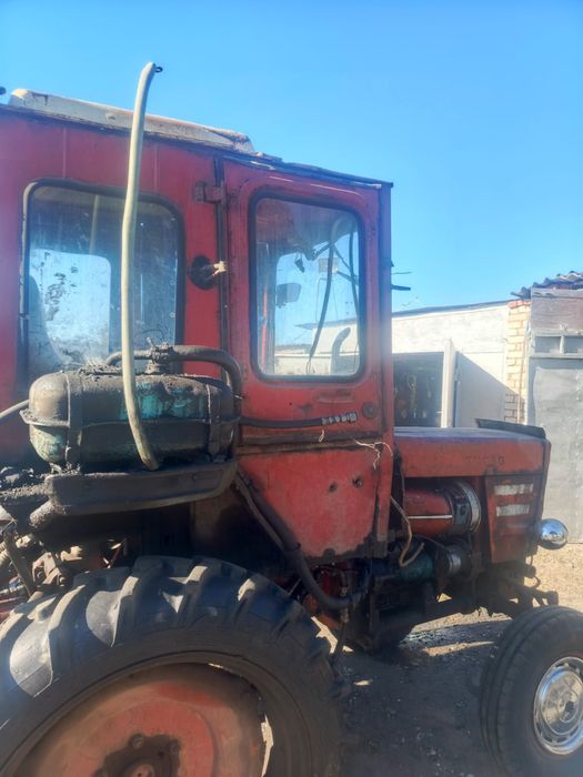 Продам трактор с прицепом