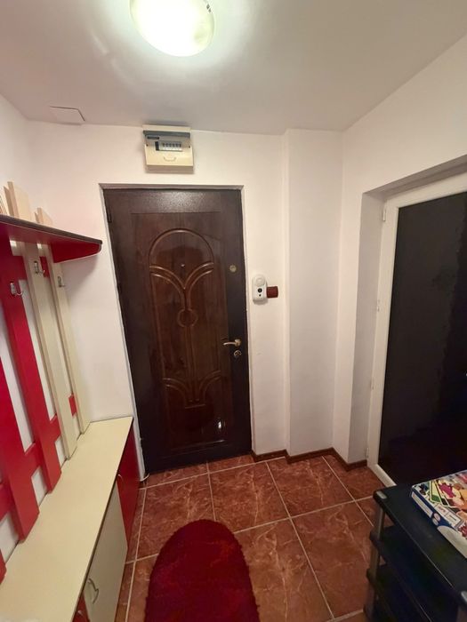 Vand apartament 2 camere