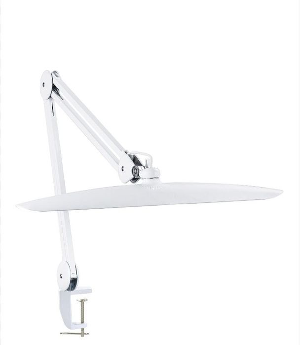 Настольная лампа