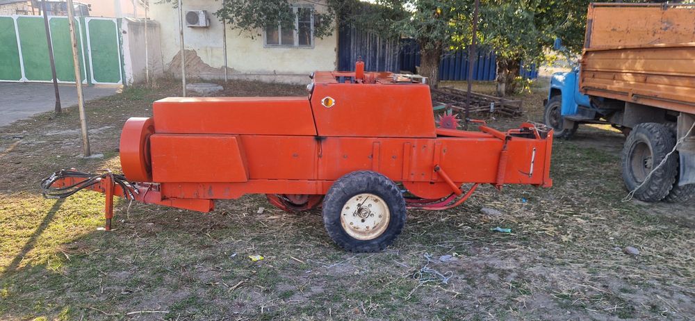Продам прессподборщик