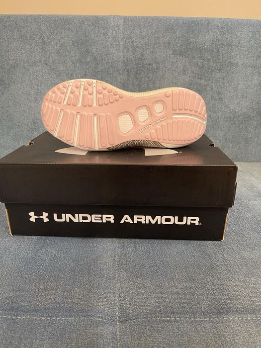 Нови Under Armour Phantom Hovr 3