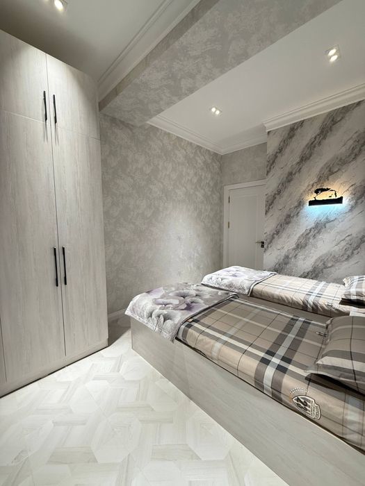 Сдаю квартиру на Шота Руставели. Яккасарай сити молл жк. Срочно