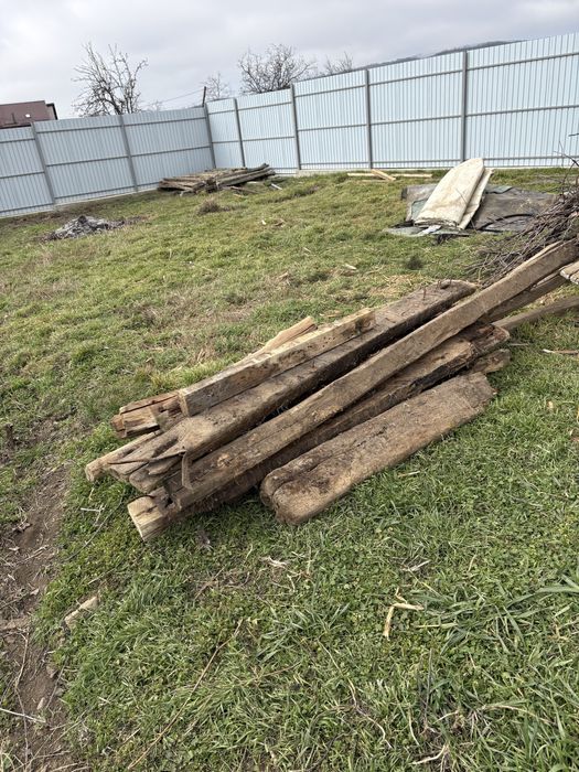 Lemne de foc provenite din demolari com Merei Buzau