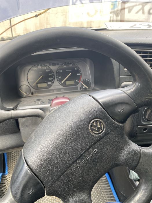 Продам Гольф 3 по запчастьям