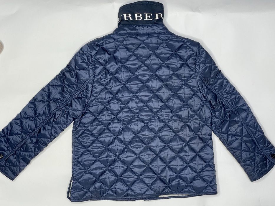 Оригинално яке Burberry