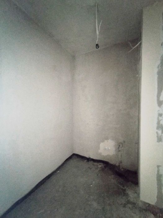 Продава се Двустаен апартамент в Перник, Център - 120 кв.м за 1250 €/кв.м - Снимка #6